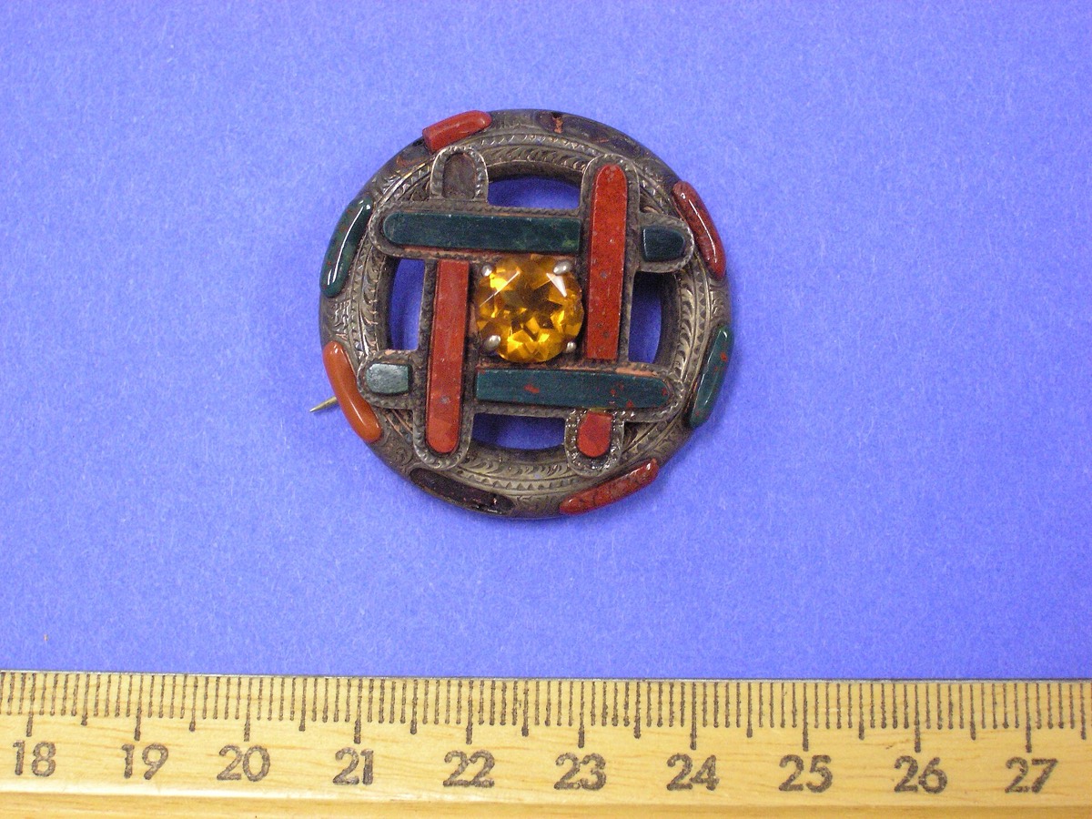A Scottish pebble brooch