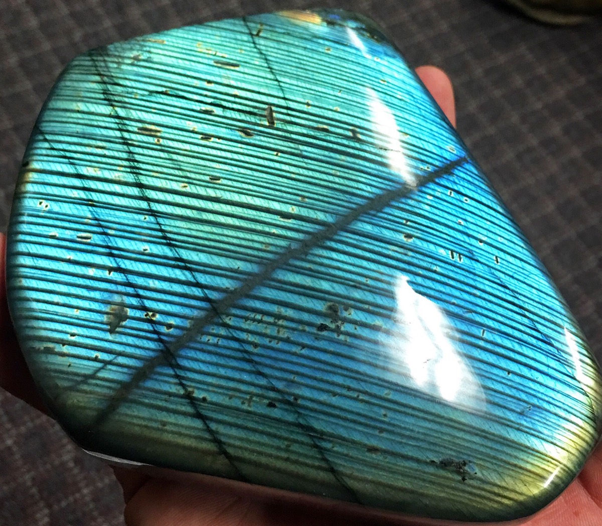 Labradorite, spectrolite