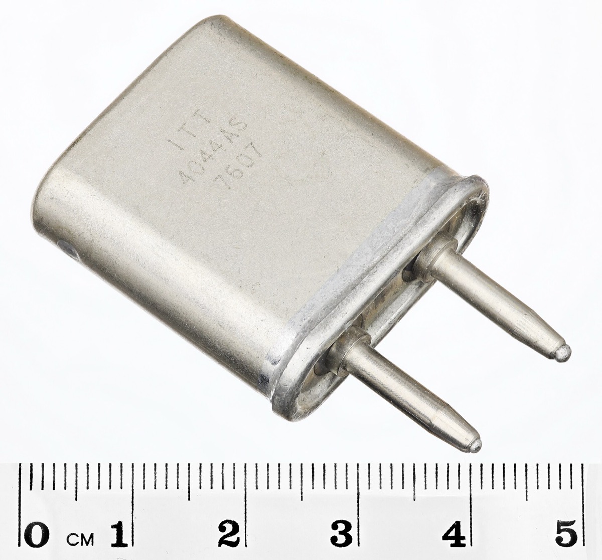 A quartz crystal unit